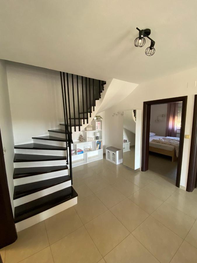 Apartman Ana Kampor Exterior foto